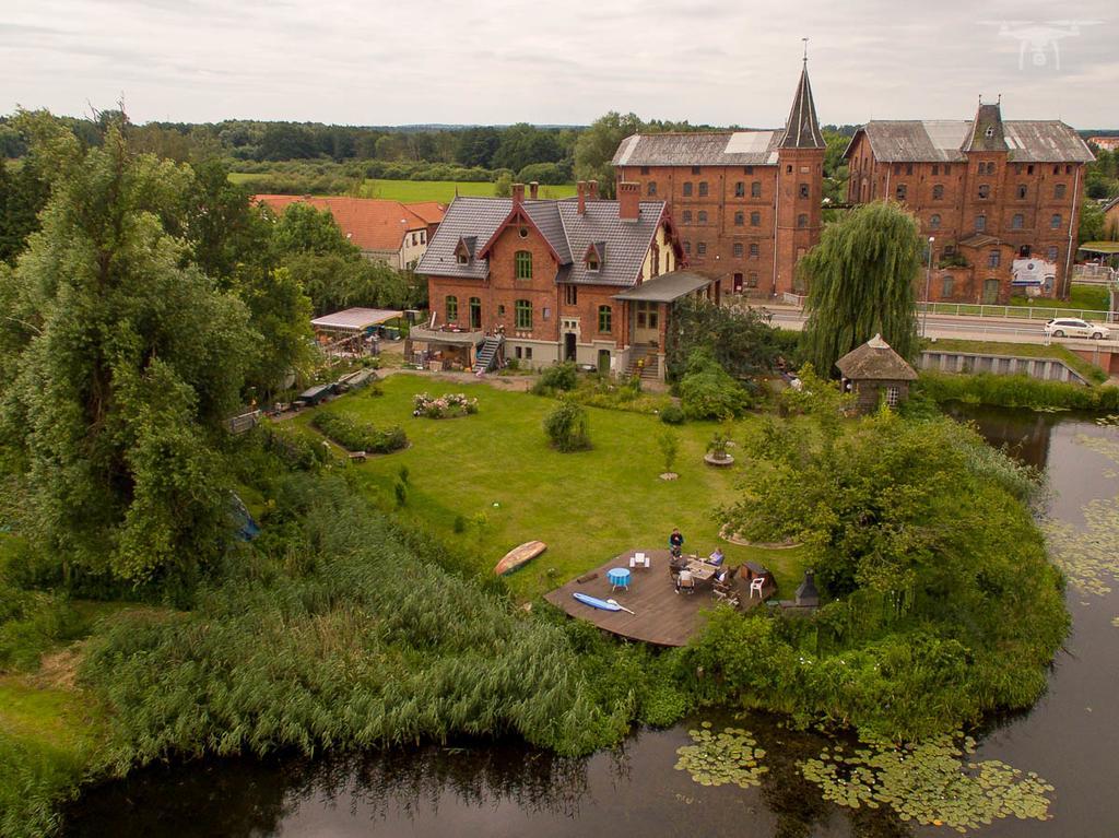 B&B Muehlenvilla Am Buetzower Hafen Eksteriør bilde